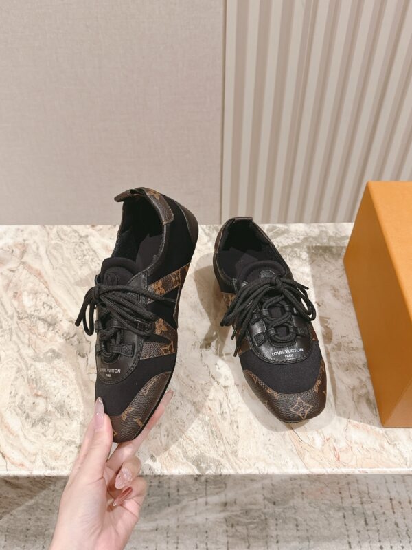 New Collection Fashion Shoes L454