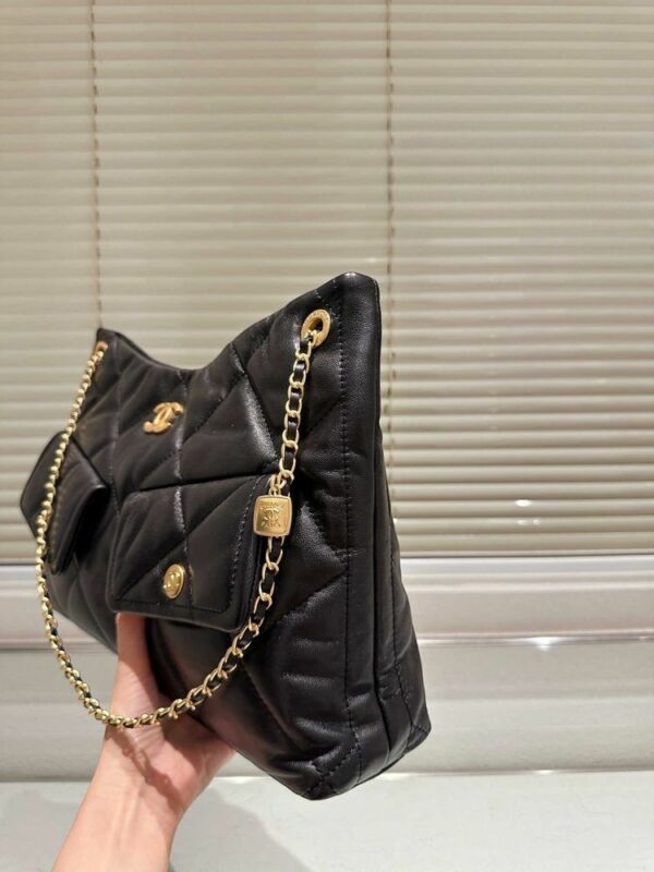 New Collection Fashion CN Handbag CC5092310