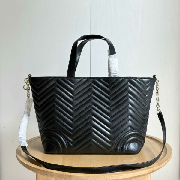 Luxury Gucci Handbag 847387