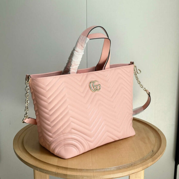Luxury Gucci Handbag 847387