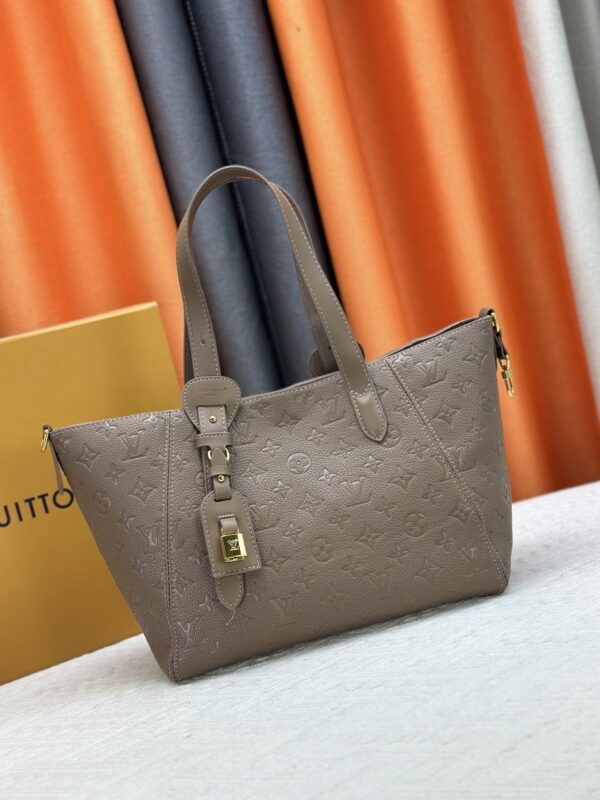 Luxury LV Handbag M25858-M25890