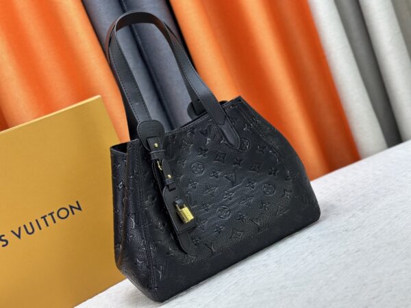 Luxury LV Handbag M25858-M25890