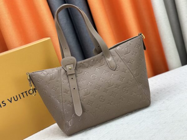 Luxury LV Handbag M25858-M25890