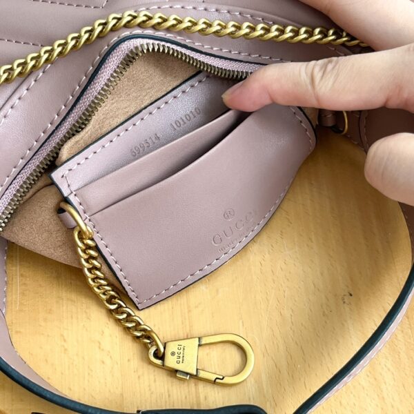 Luxury Gucci Handbag 699514