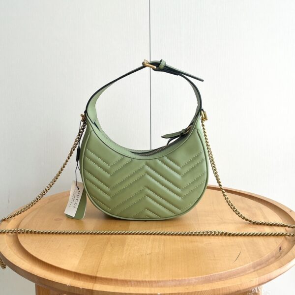 Luxury Gucci Handbag 699514