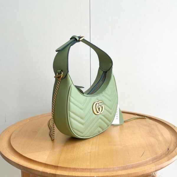 Luxury Gucci Handbag 699514