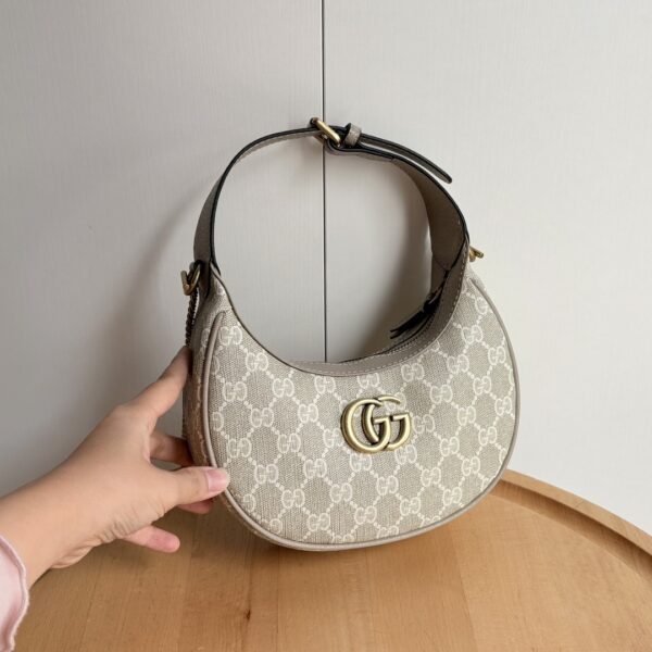 Luxury Gucci Handbag 699514