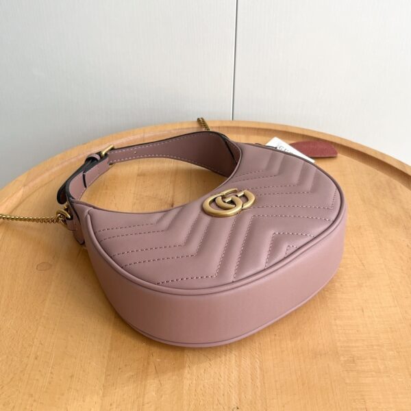Luxury Gucci Handbag 699514
