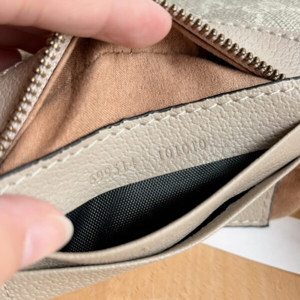 Luxury Gucci Handbag 699514