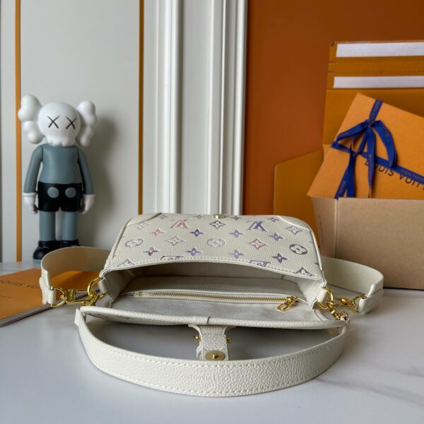 Luxury LV Handbag M46386-M46388