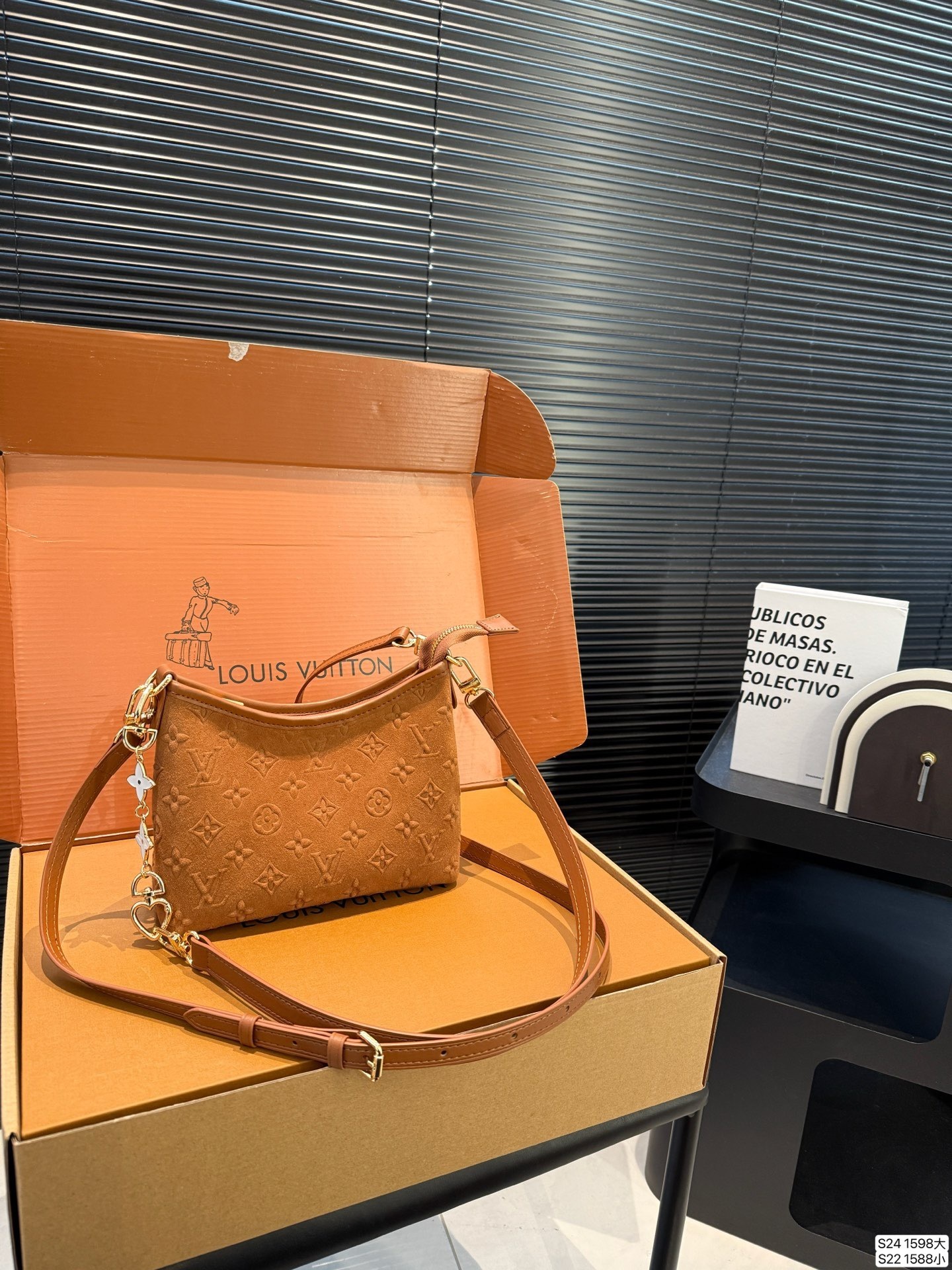 New Collection Fashion LV Handbag 1598 New Collection Fashion LV Handbag 1598