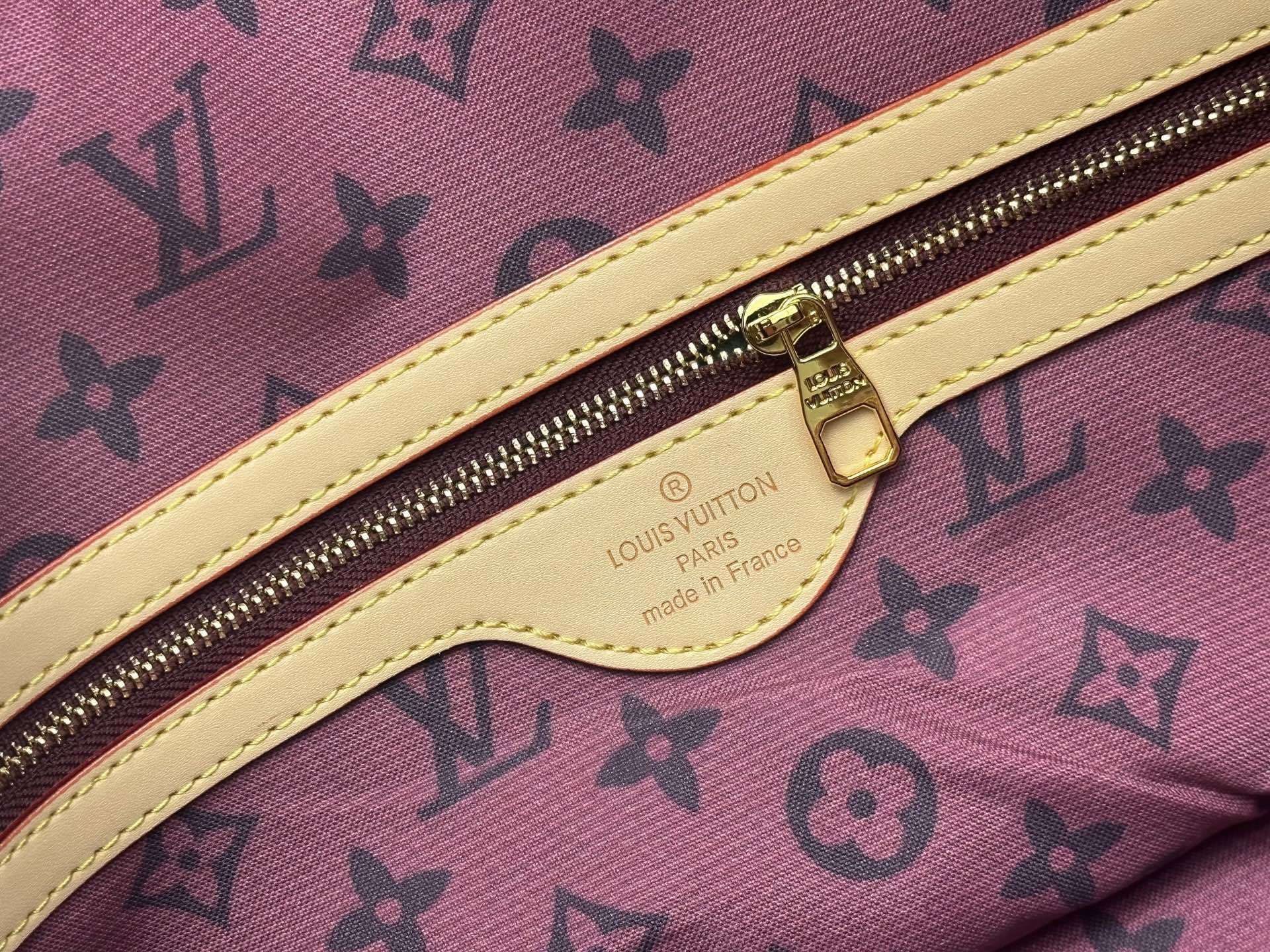 Luxury LV Handbag M25772 Luxury LV Handbag M25772