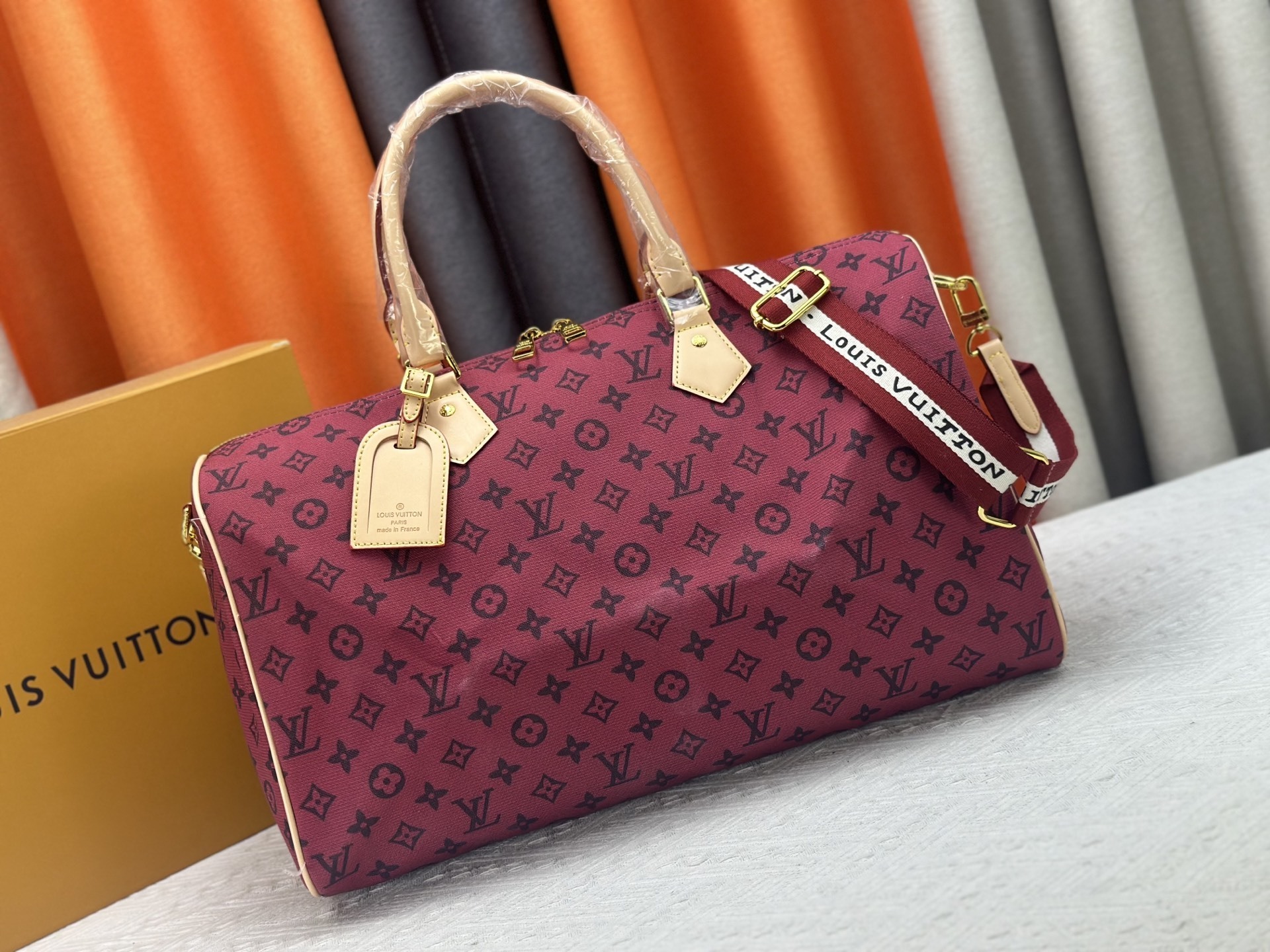 Luxury LV Handbag M25772 Luxury LV Handbag M25772