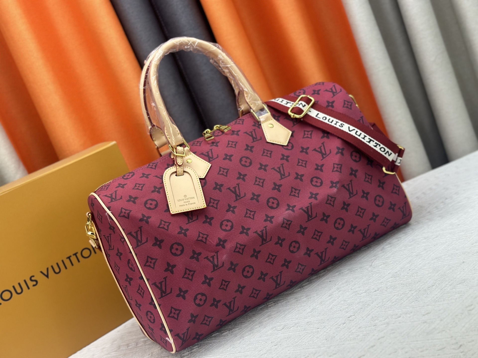 Luxury LV Handbag M25772 Luxury LV Handbag M25772