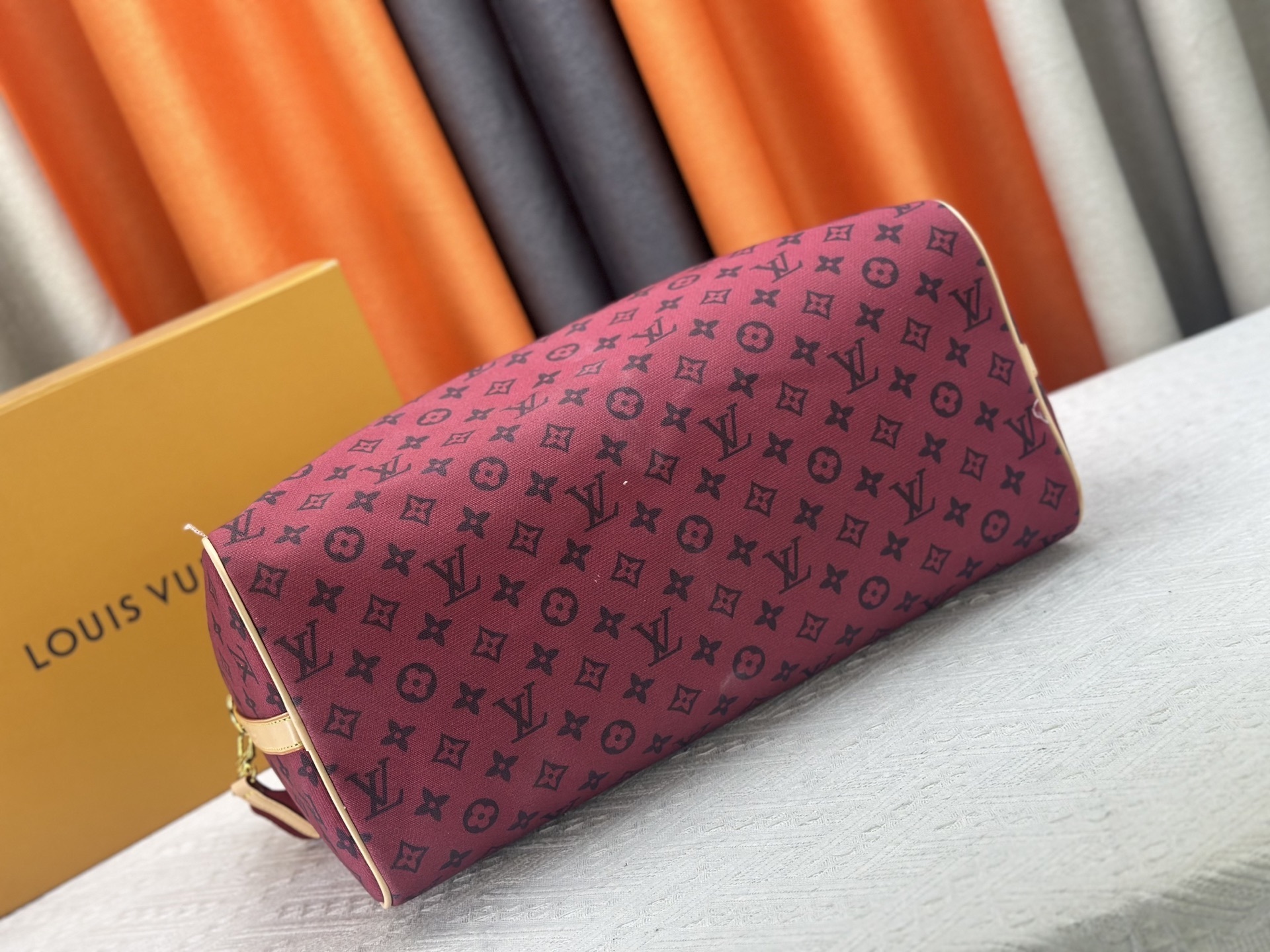 Luxury LV Handbag M25772 Luxury LV Handbag M25772