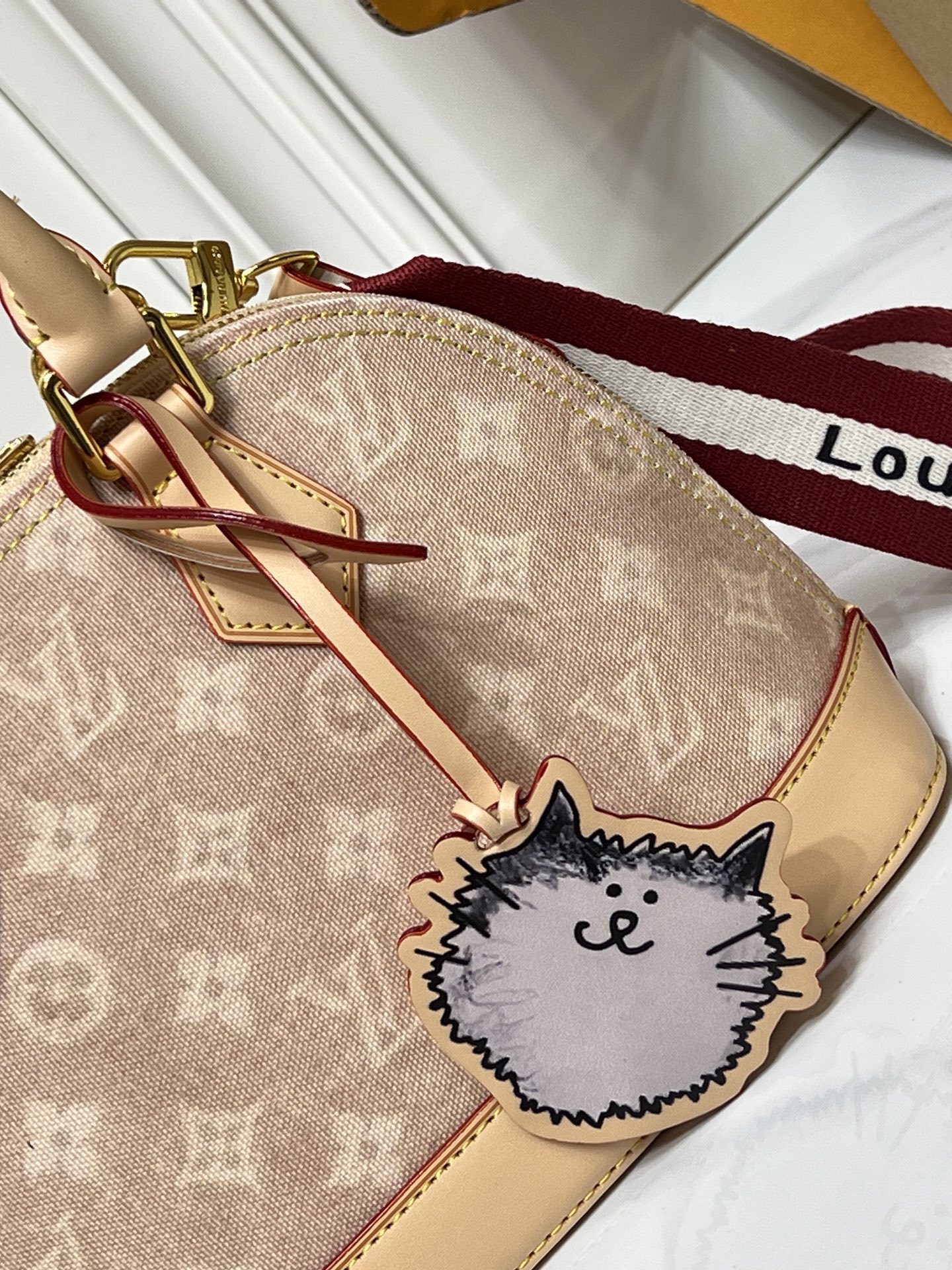 Luxury LV Handbag M99021-M82348 Luxury LV Handbag M99021-M82348