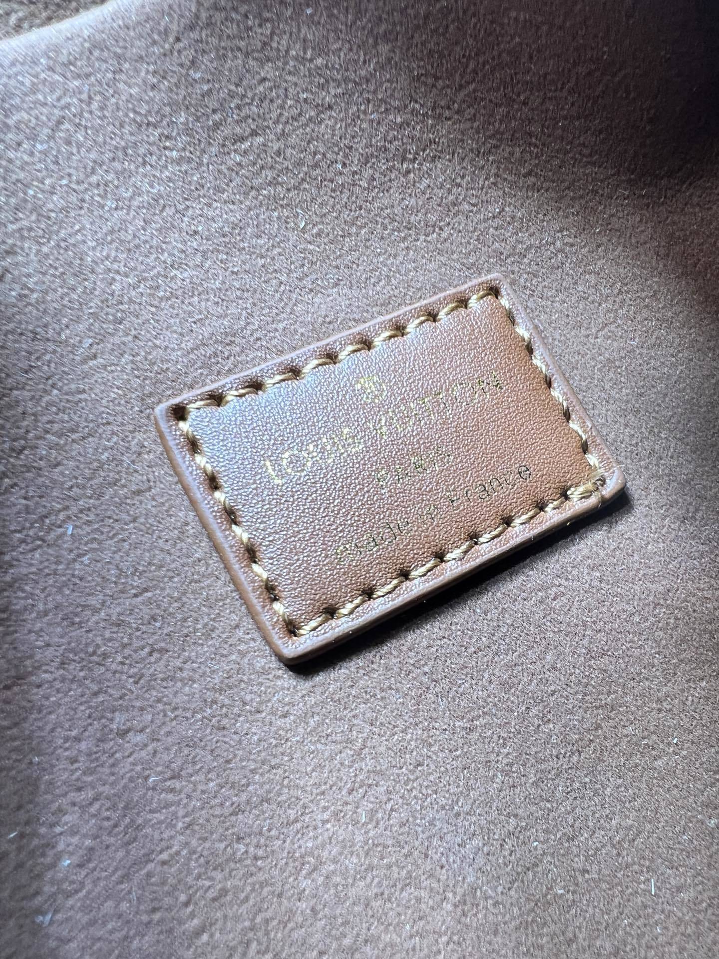 Luxury LV Handbag M15072-M46358 Luxury LV Handbag M15072-M46358