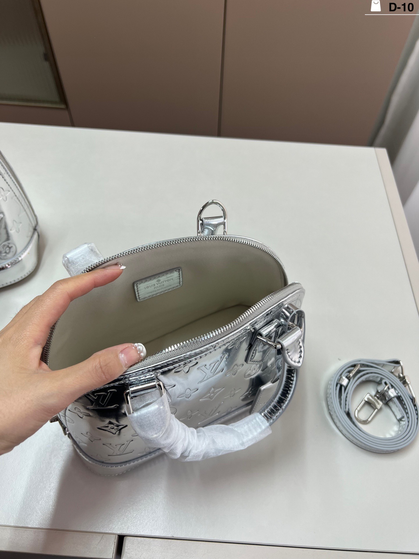 New Collection Fashion LV Handbag LV2511049 New Collection Fashion LV Handbag LV2511049