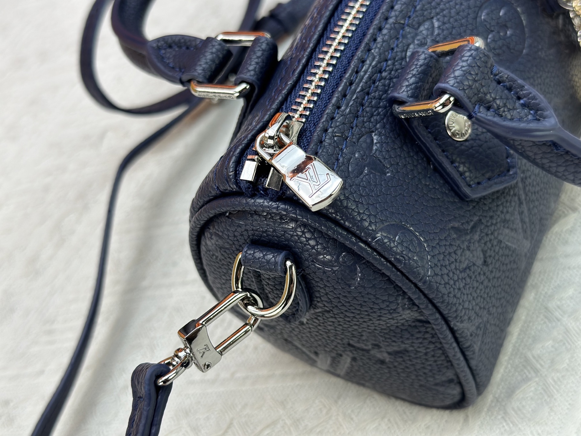 Luxury LV Handbag M81085-M81625 Luxury LV Handbag M81085-M81625