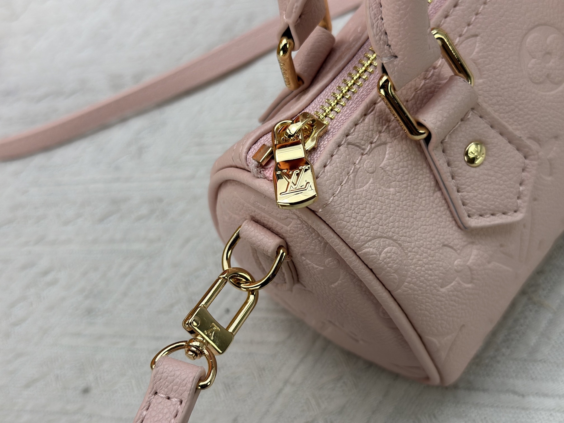 Luxury LV Handbag M81085-M81625 Luxury LV Handbag M81085-M81625