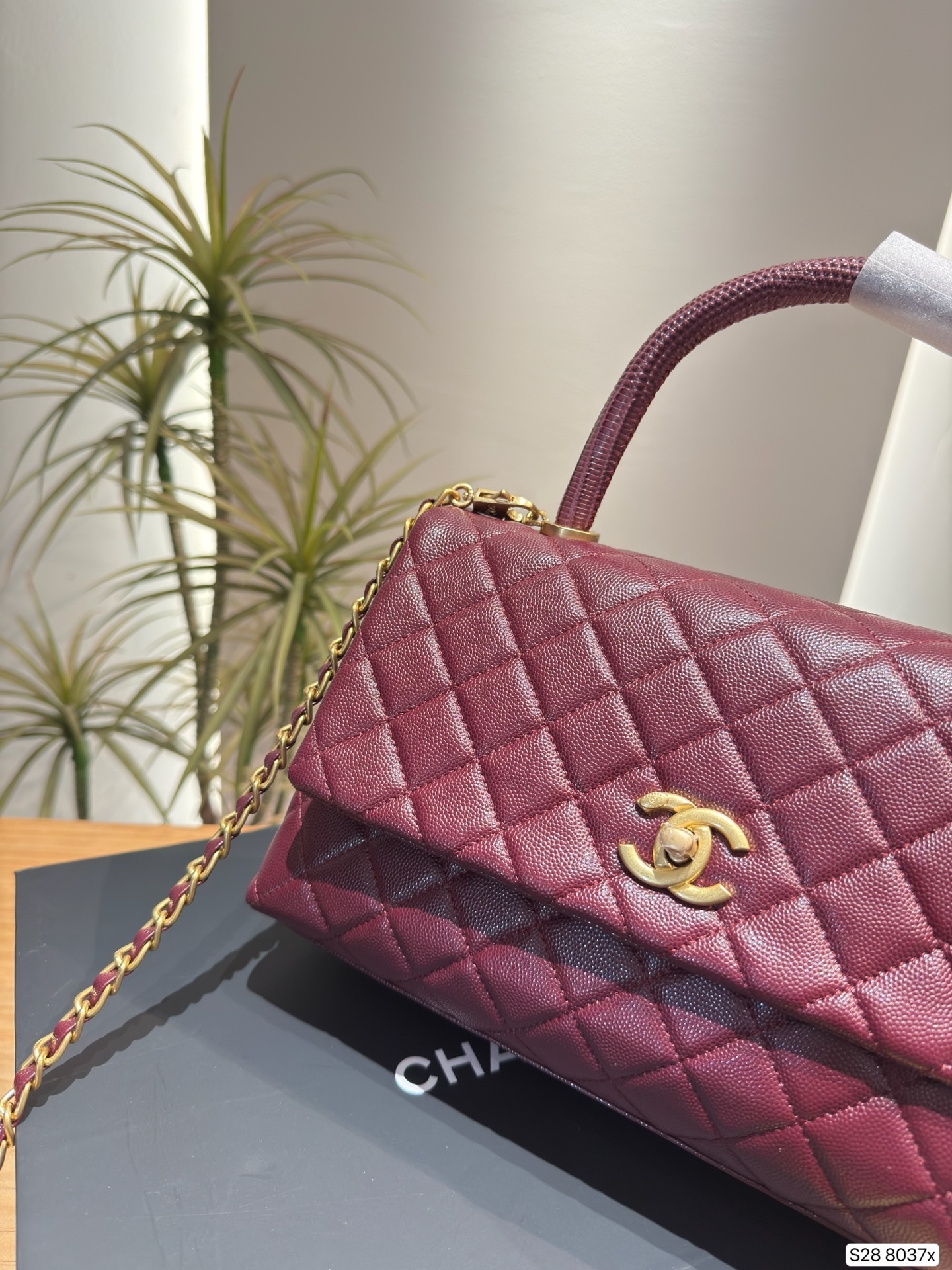 New Collection Fashion CN Handbag 8037 New Collection Fashion CN Handbag 8037