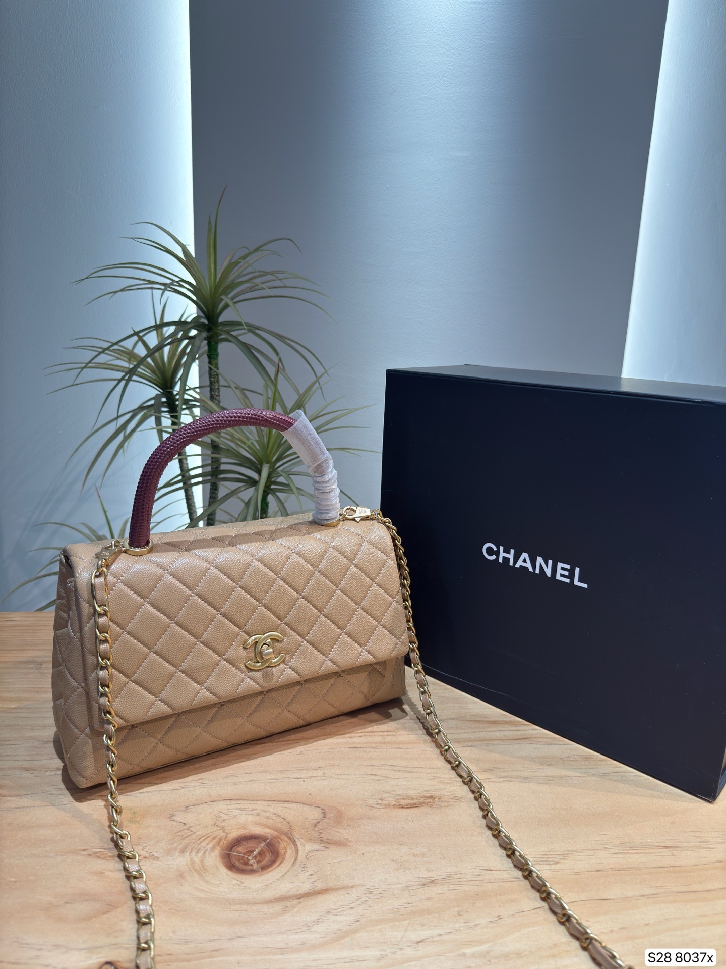 New Collection Fashion CN Handbag 8037 New Collection Fashion CN Handbag 8037