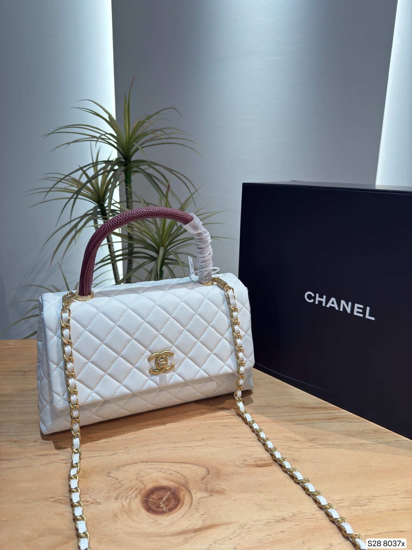 New Collection Fashion CN Handbag 8037 New Collection Fashion CN Handbag 8037