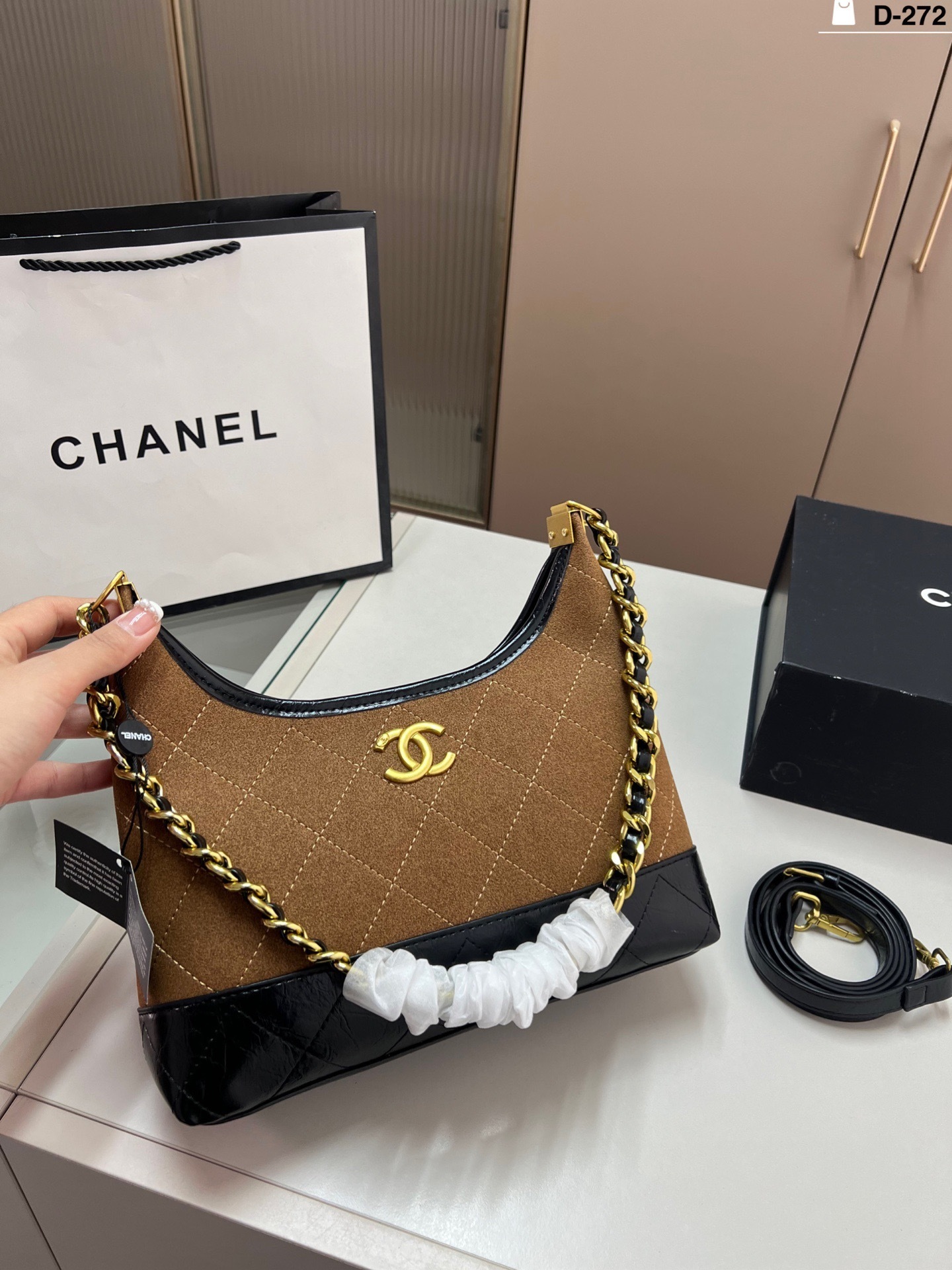 New Collection Fashion CN Handbag 272 New Collection Fashion CN Handbag 272