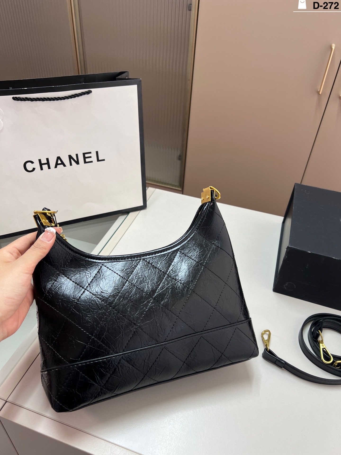 New Collection Fashion CN Handbag 272 New Collection Fashion CN Handbag 272