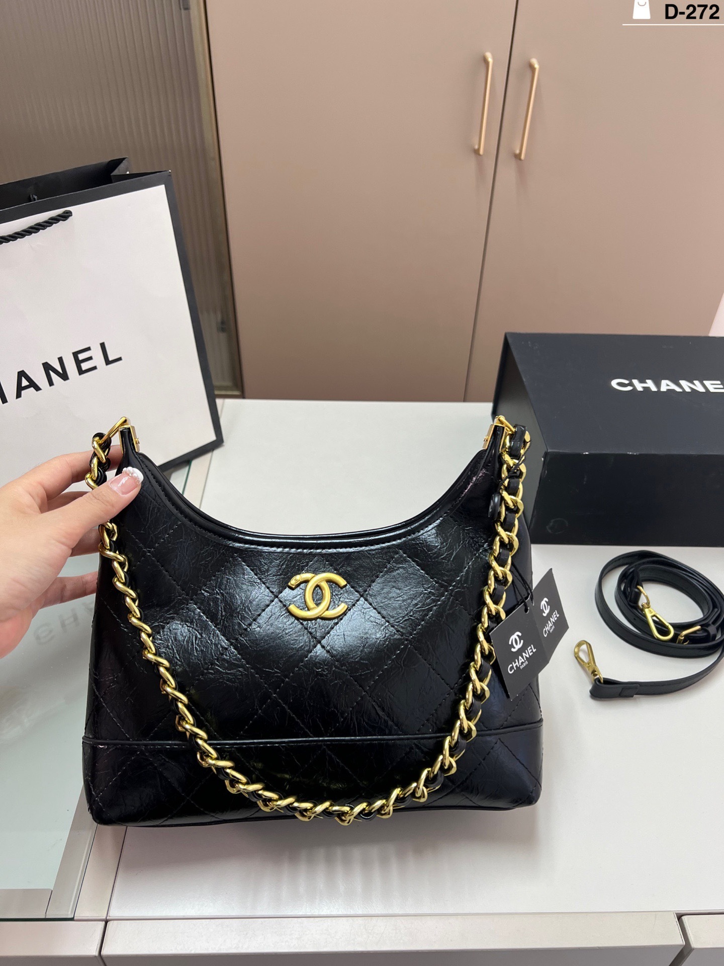 New Collection Fashion CN Handbag 272 New Collection Fashion CN Handbag 272