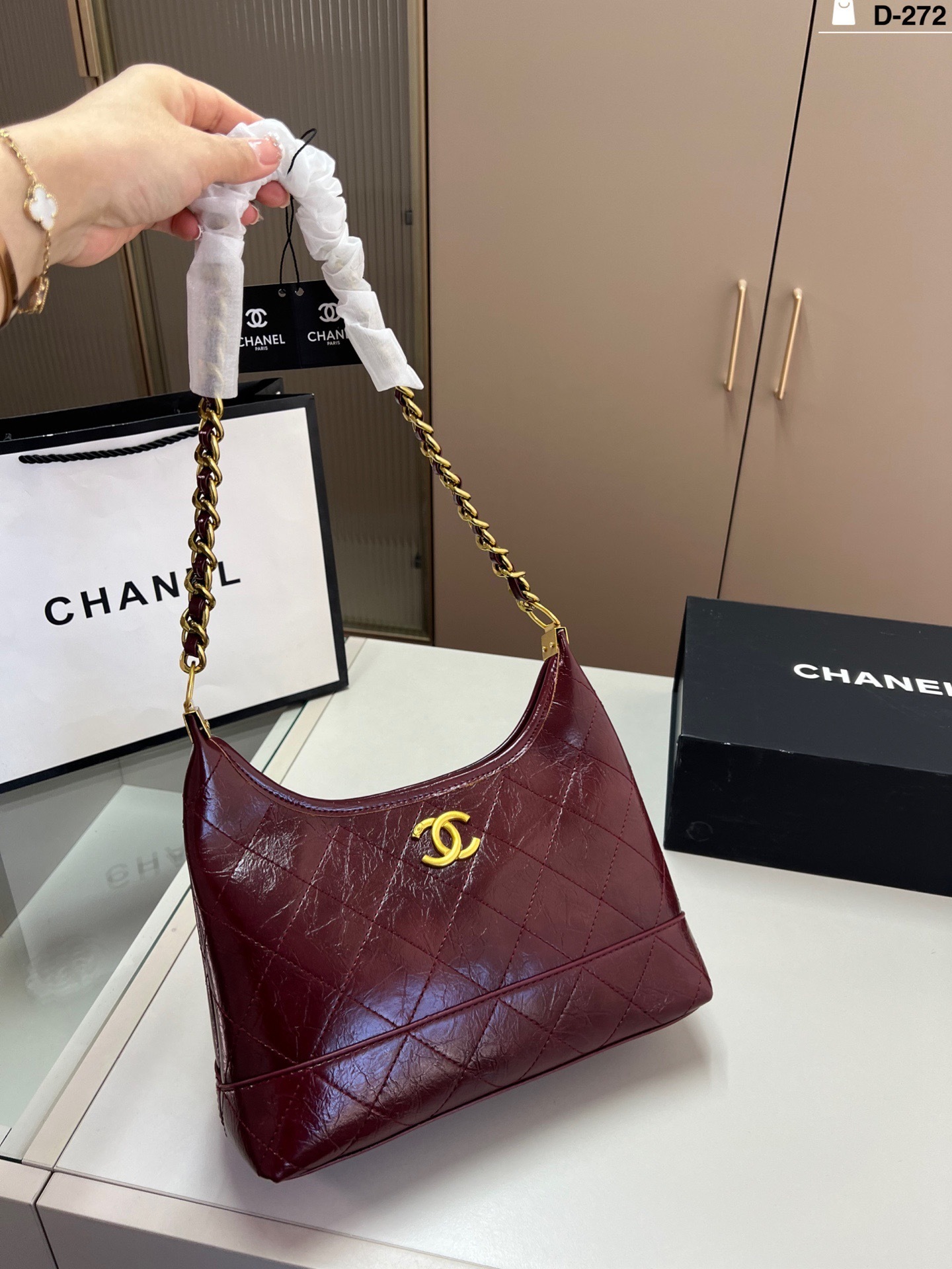 New Collection Fashion CN Handbag 272 New Collection Fashion CN Handbag 272