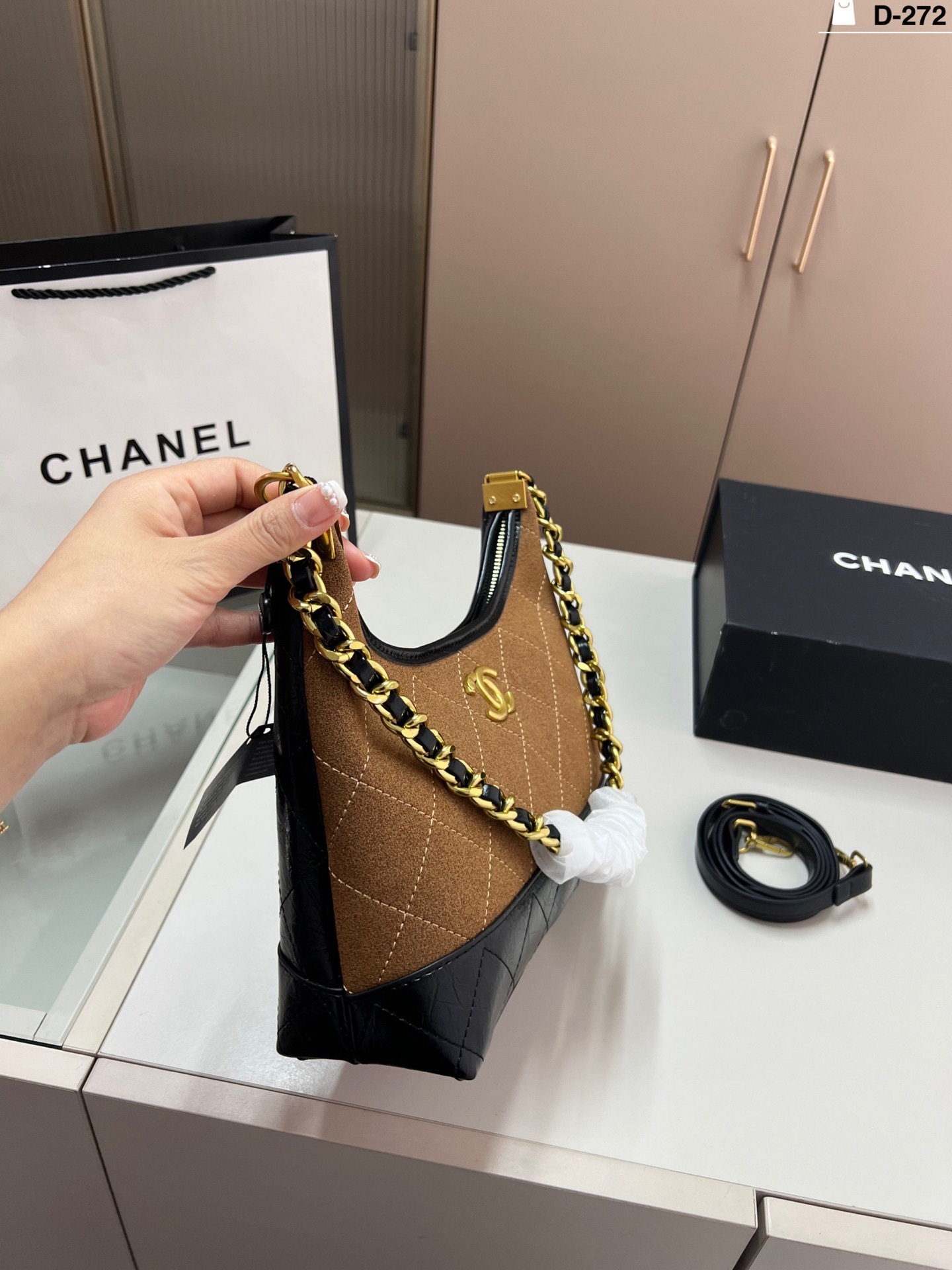 New Collection Fashion CN Handbag 272 New Collection Fashion CN Handbag 272