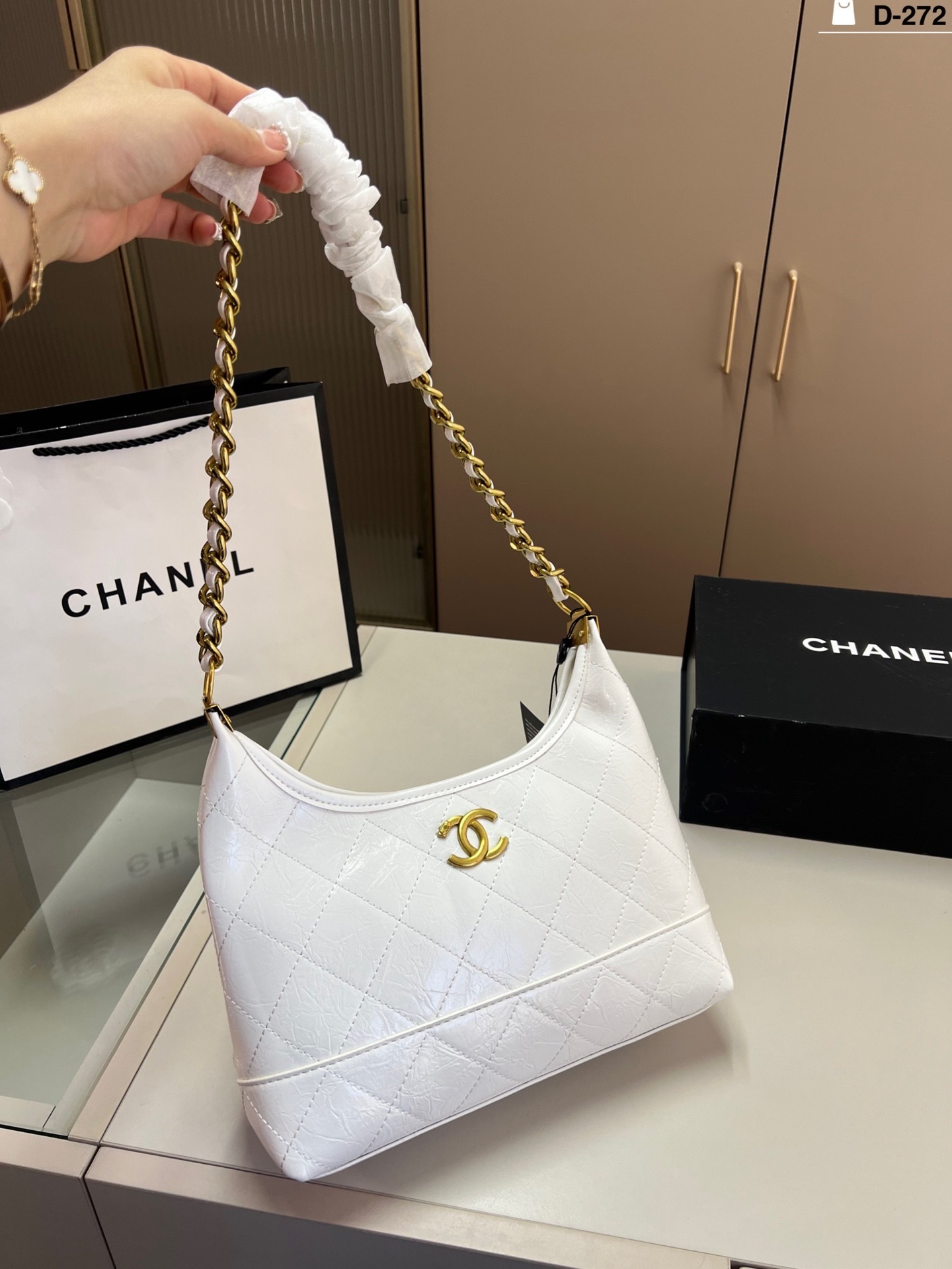 New Collection Fashion CN Handbag 272 New Collection Fashion CN Handbag 272