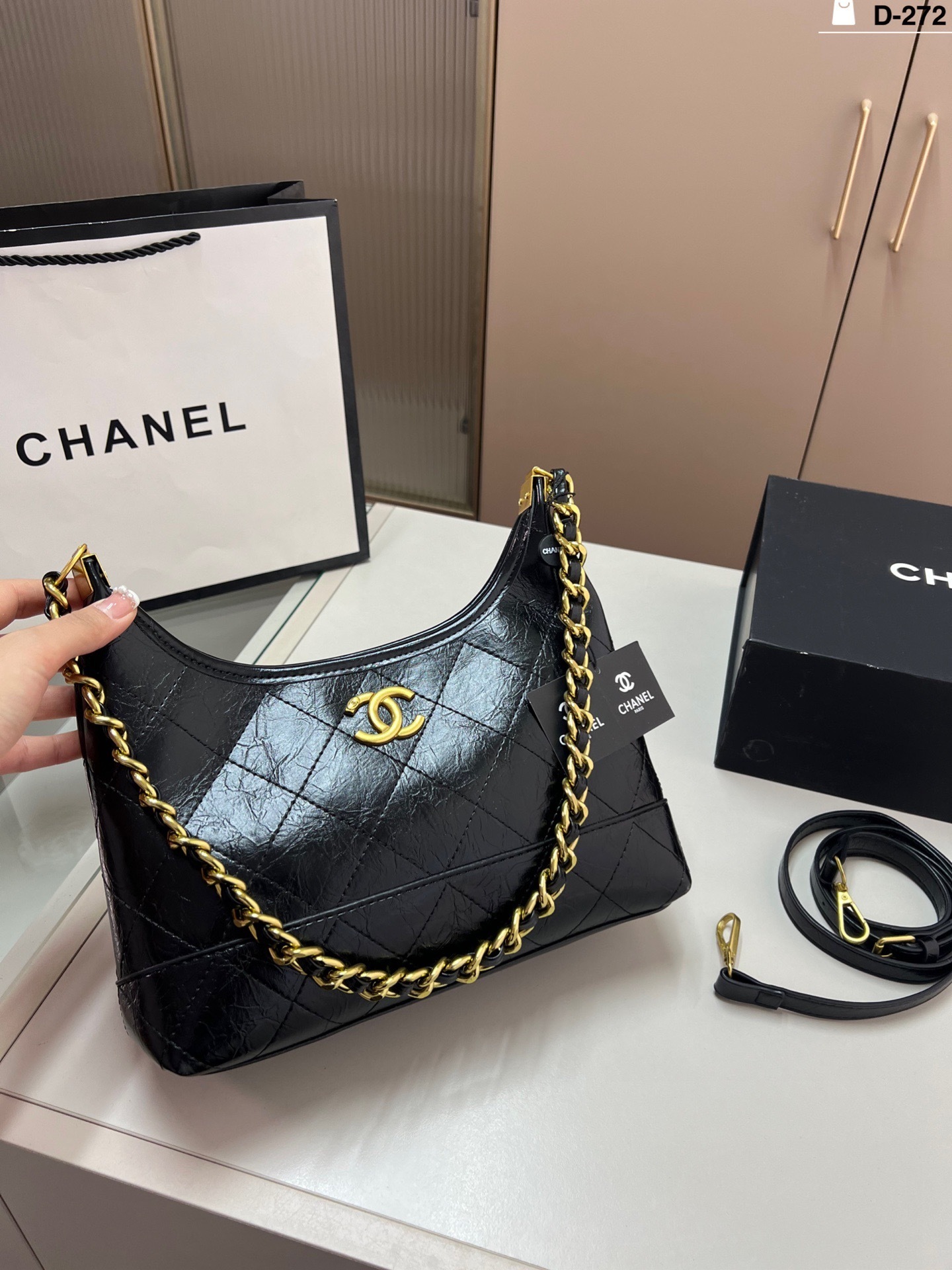 New Collection Fashion CN Handbag 272 New Collection Fashion CN Handbag 272