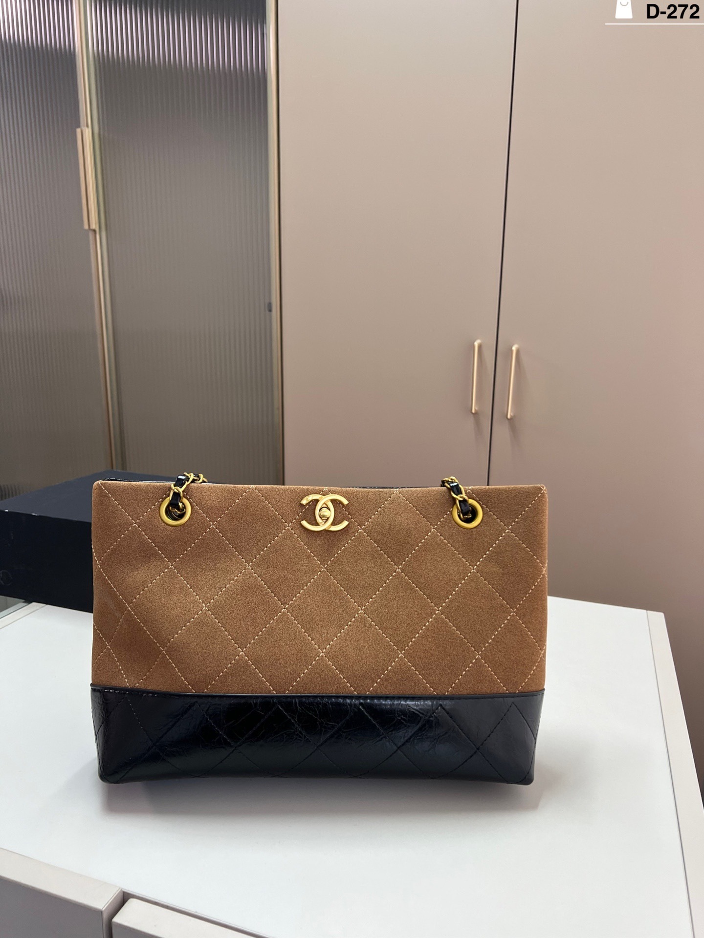 New Collection Fashion CN Handbag CC2511046 New Collection Fashion CN Handbag CC2511046