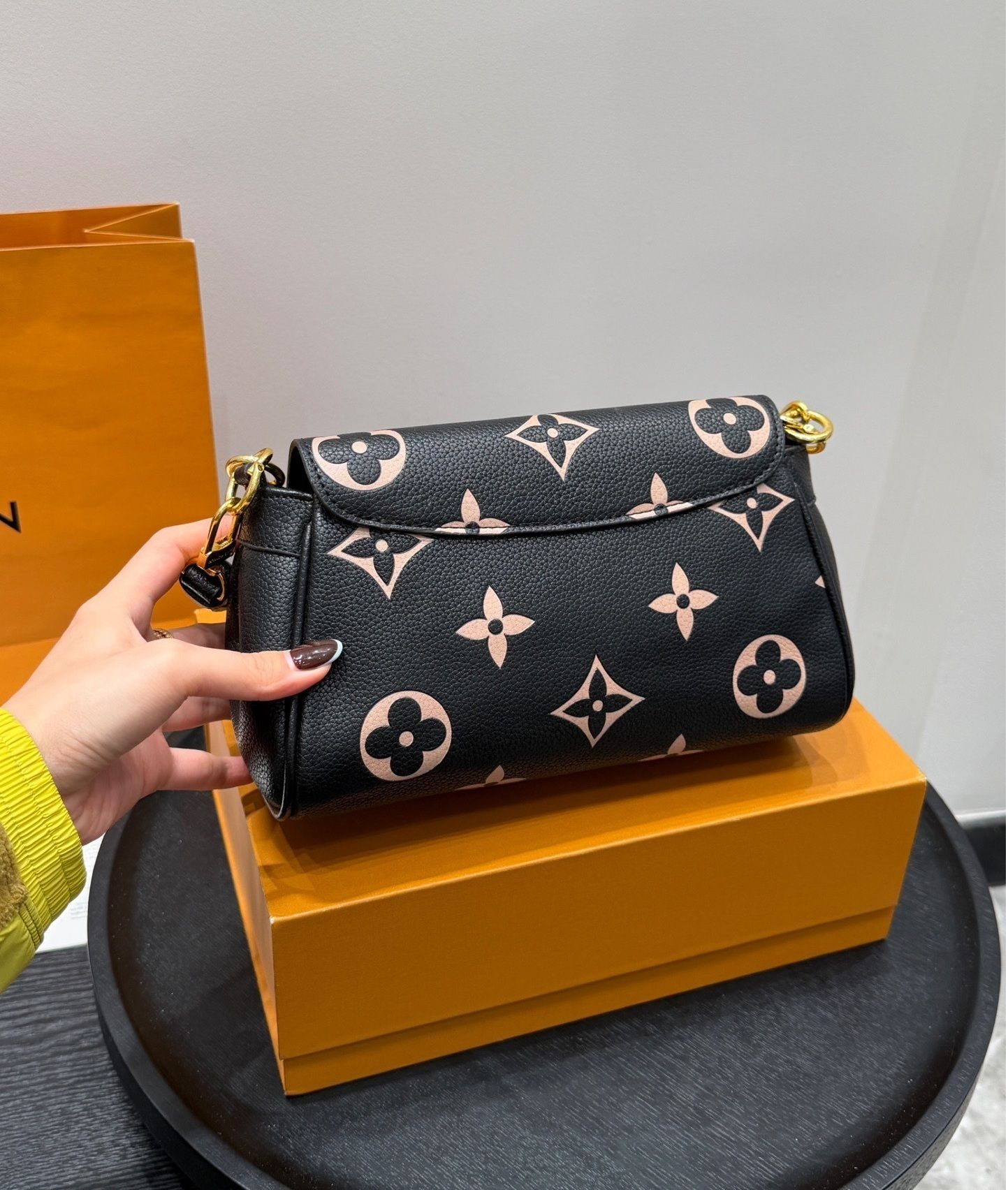 New Collection Fashion LV Handbag LV2511132.1 New Collection Fashion LV Handbag LV2511132.1