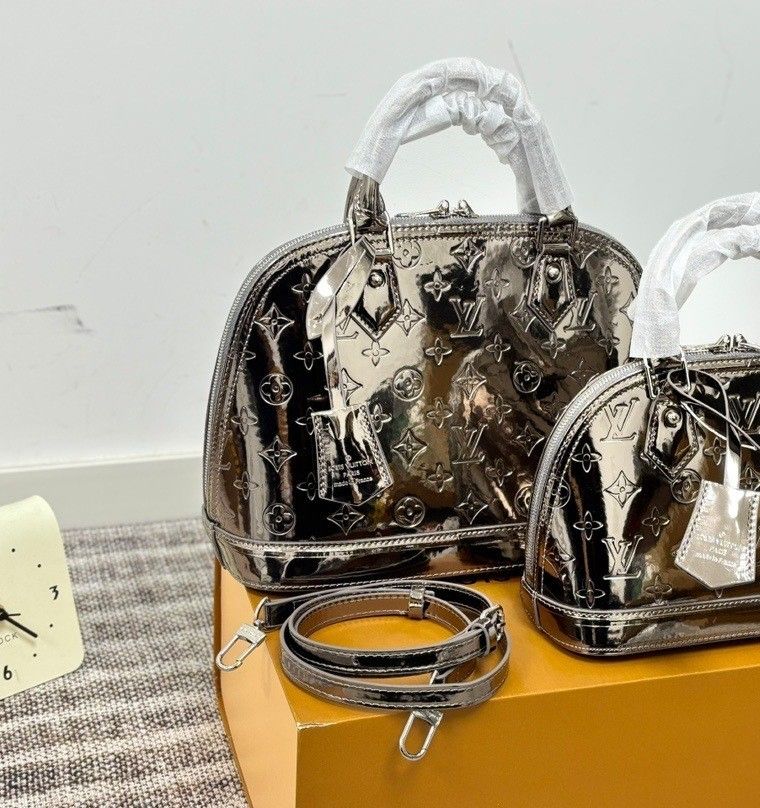 New Collection Fashion LV Handbag LV2511109 New Collection Fashion LV Handbag LV2511109