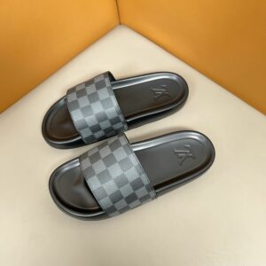 Iconic Street Daily Shoes L3348