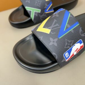 Iconic Street Daily Shoes L3347