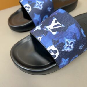 Iconic Street Daily Shoes L3341