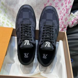 Iconic Street Daily Shoes L3345