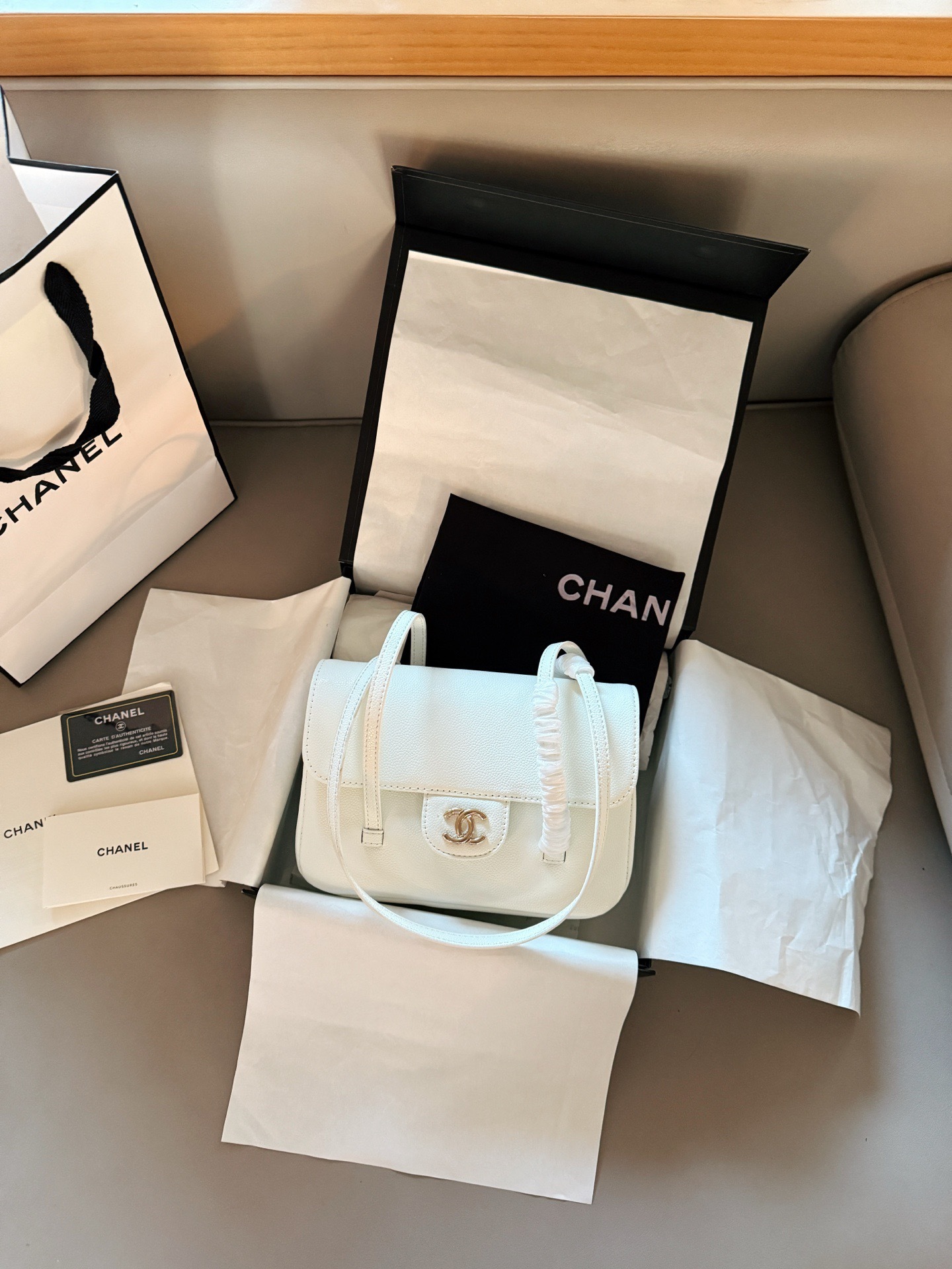 New Collection Fashion CN Handbag CC2511241 New Collection Fashion CN Handbag CC2511241