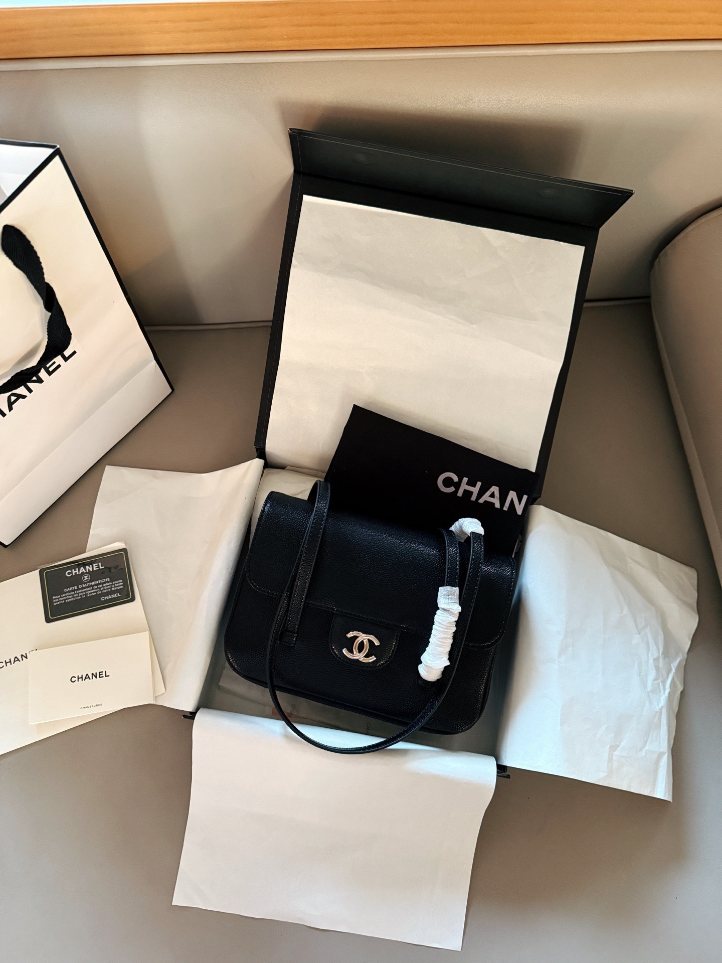 New Collection Fashion CN Handbag CC2511241 New Collection Fashion CN Handbag CC2511241