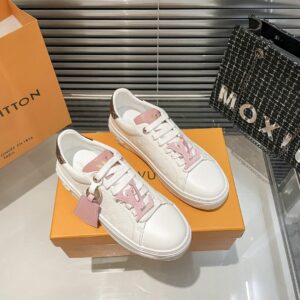 Iconic Street Daily Shoes L3398