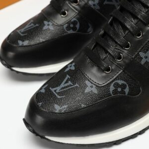 Iconic Street Daily Shoes L3395