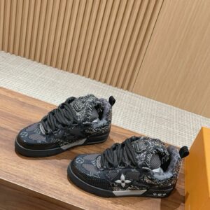 Iconic Street Daily Shoes L3334