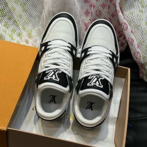 Iconic Street Daily Shoes L3339