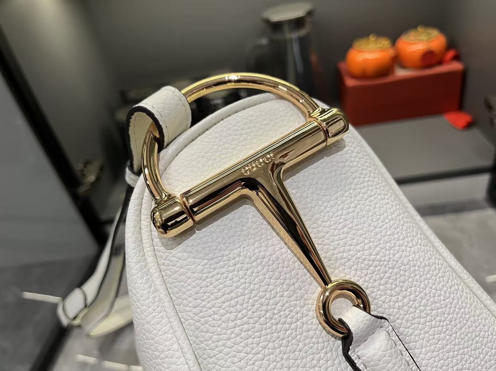 Luxury Gucci Handbag 862530 Luxury Gucci Handbag 862530