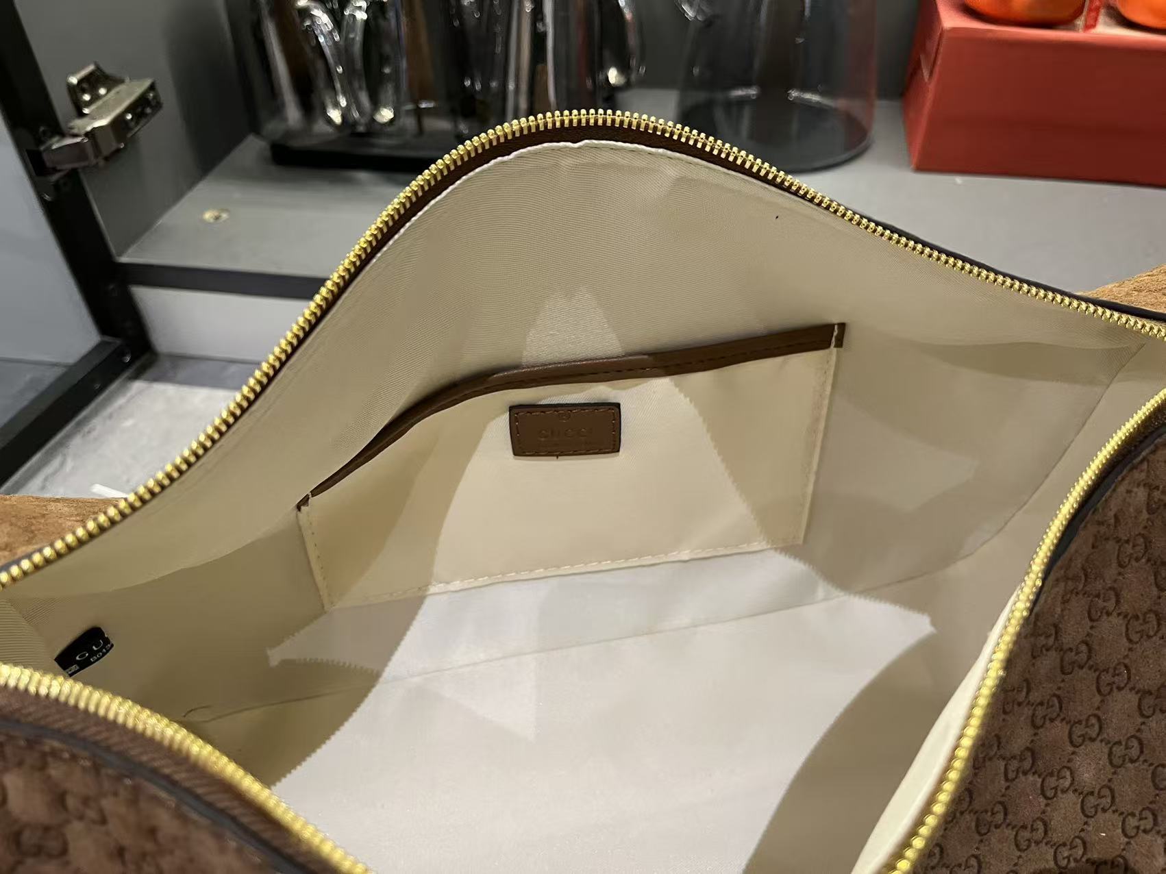 Luxury Gucci Handbag 862530 Luxury Gucci Handbag 862530