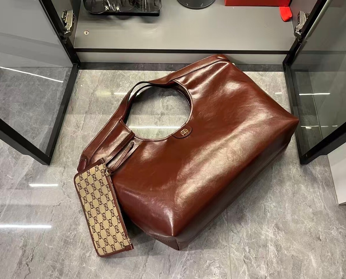 Luxury Gucci Handbag 853971.1 Luxury Gucci Handbag 853971.1